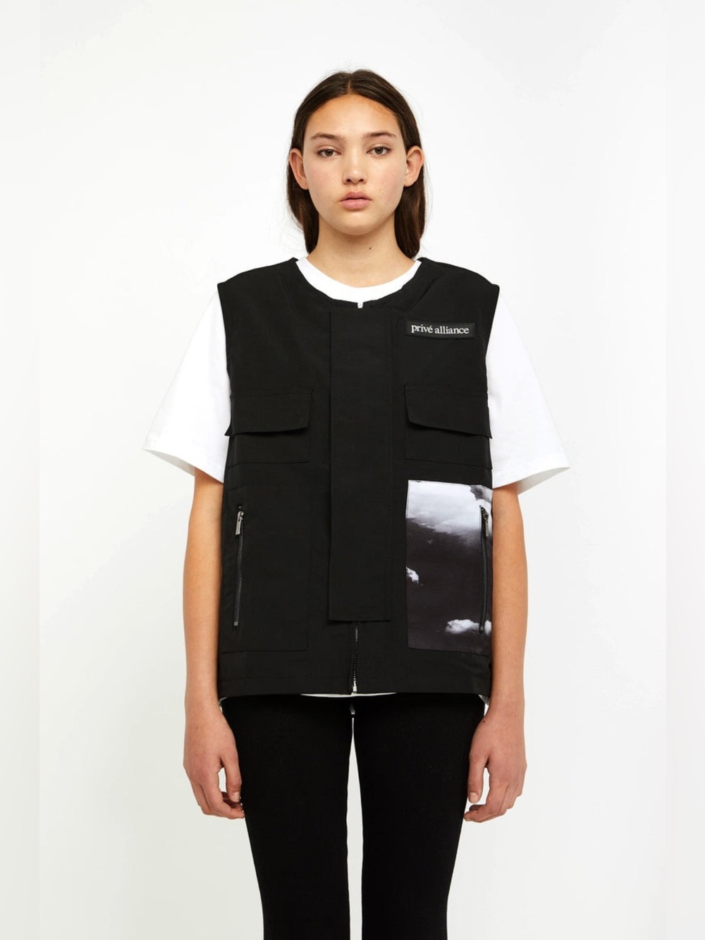 Privé Alliance Departure Utility Vest Black NWOT Streetwear Baekhyun Outerwear